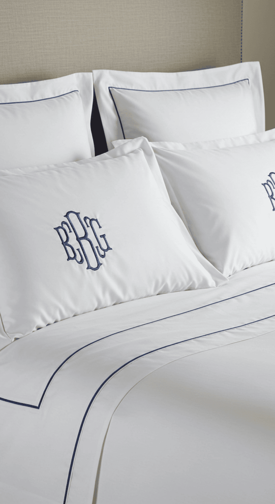 preppy room decor 4